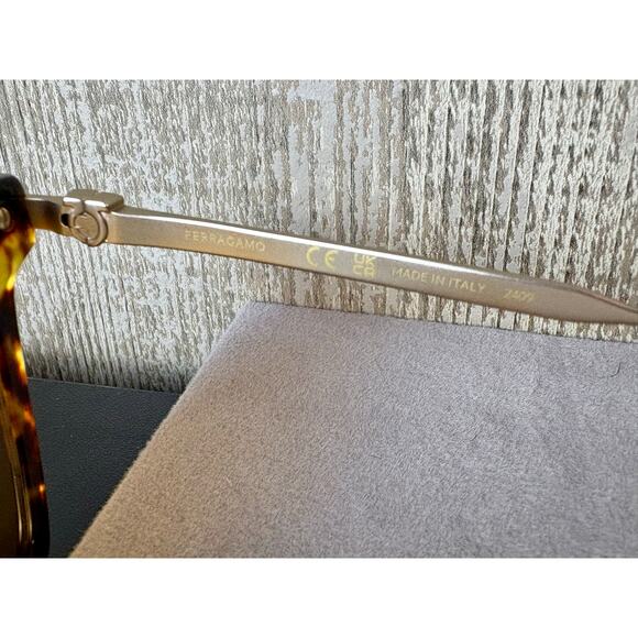 Stunning Salvatore Ferragamo Butterfly Sunglasses SF2036S main image 5